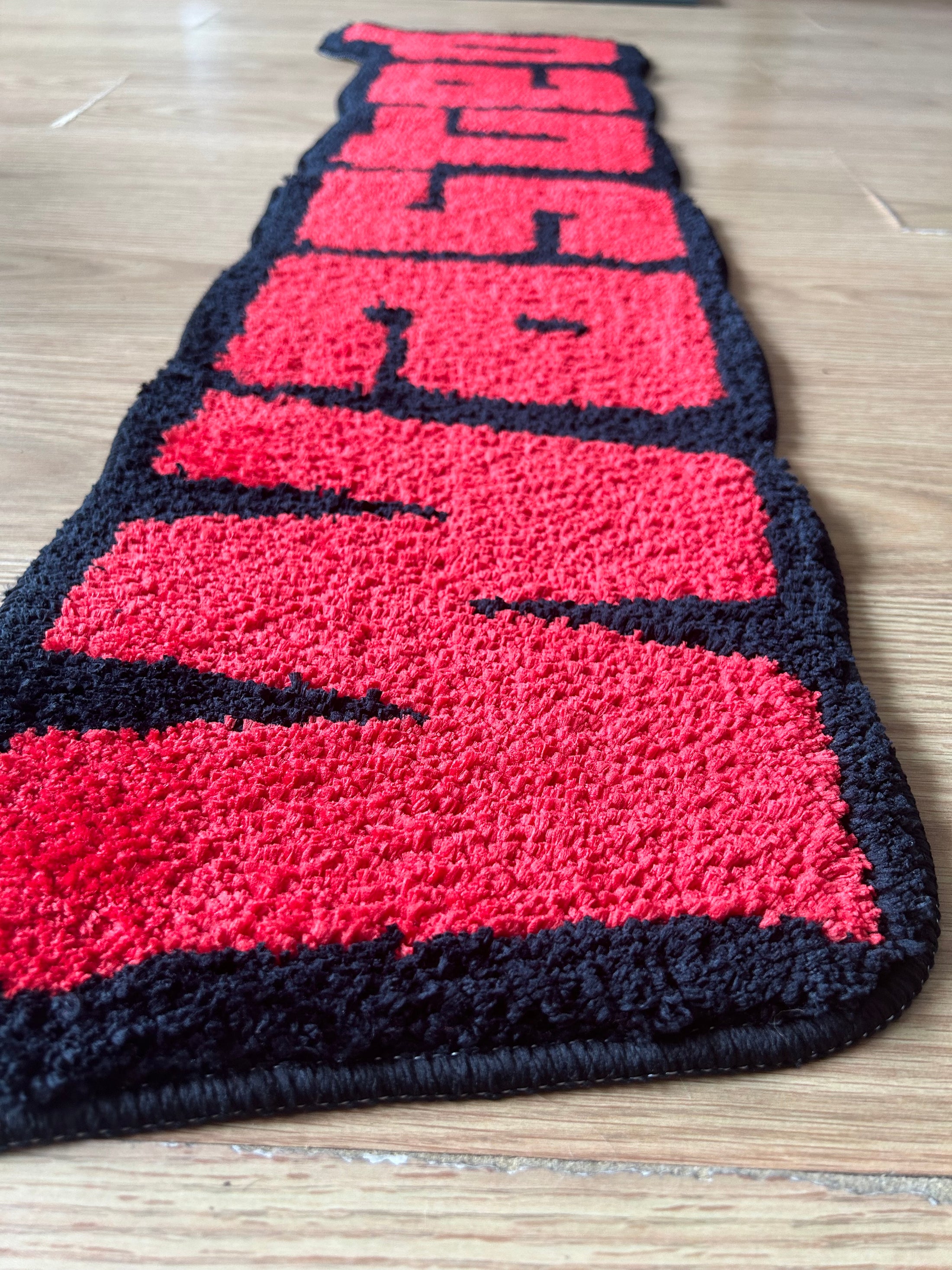 Wasted Rug (120x30cm)