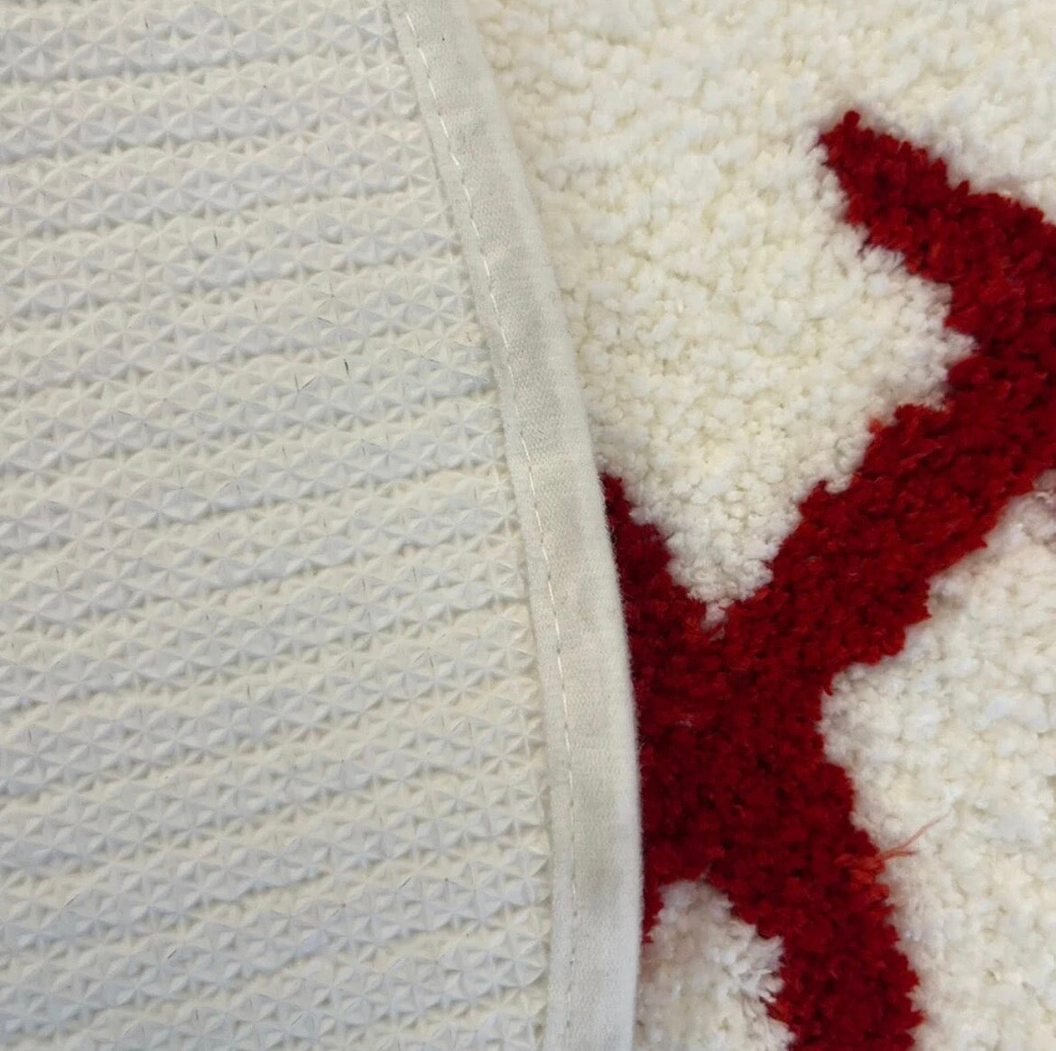 Base Ball Rug (70x70cm)