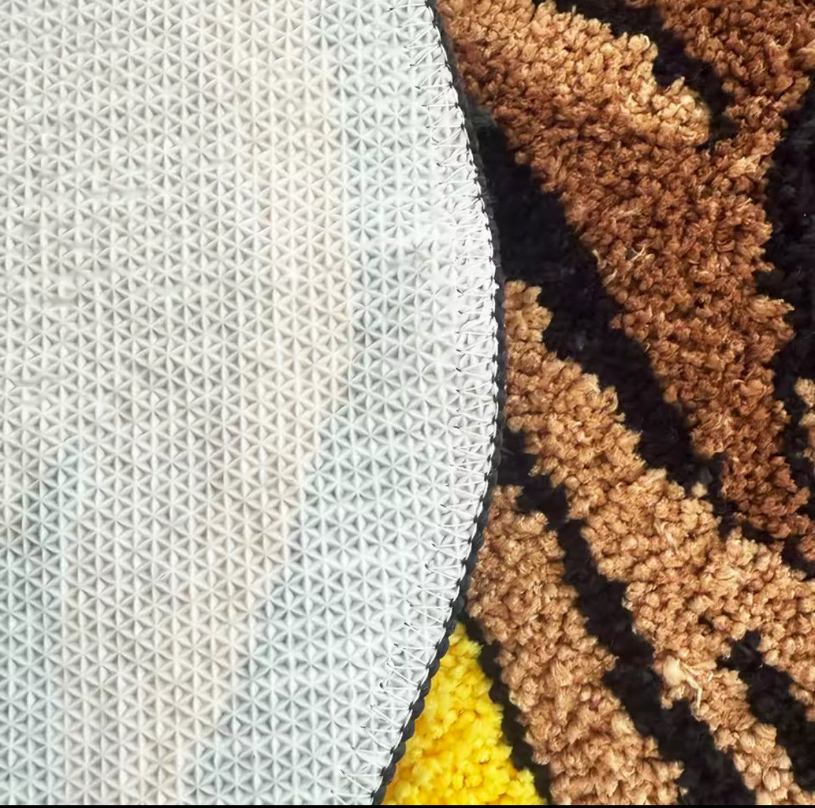 Pitbull Rug (80x73cm)