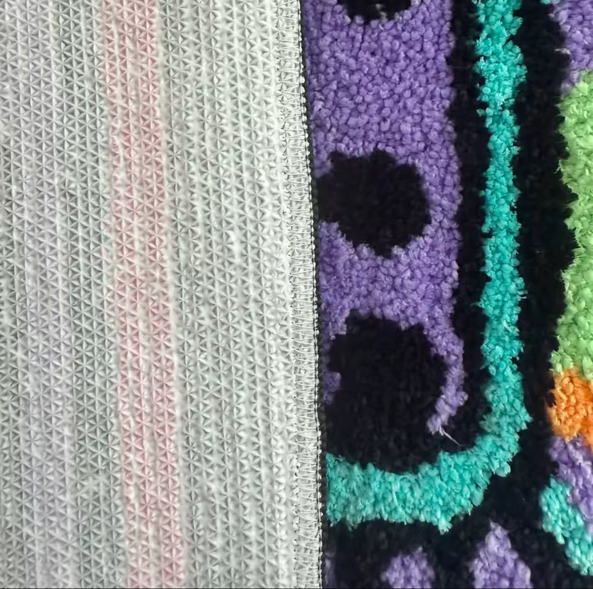 Graffiti Lighter Rug (90x45cm)