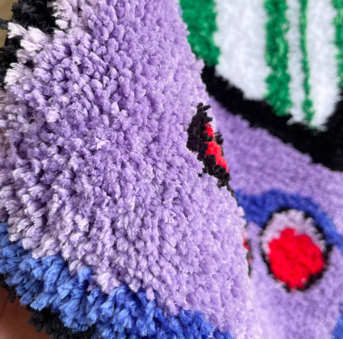 Game console rug