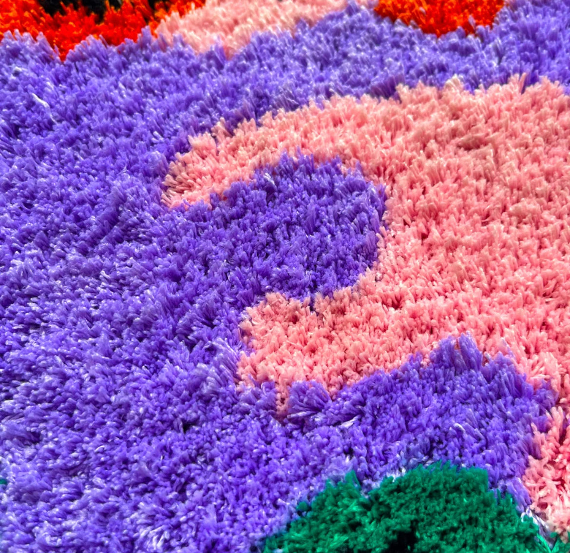 Drip Smiley Carpets